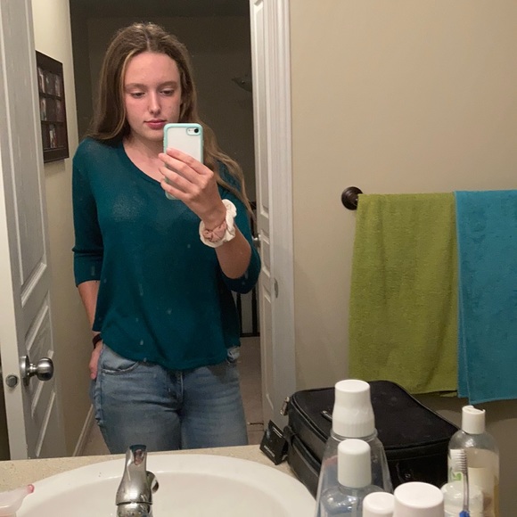 Forever 21 half length sleeve turquoise top - Picture 1 of 1